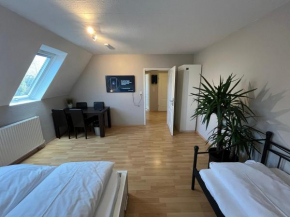 Mikes Wohnung für dich allein!